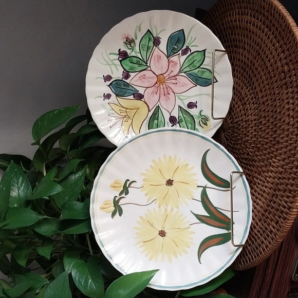 Pair Vintage Blue Ridge Mix Match Plates Floral Design ca 19030s-40s - Picture 2 of 7